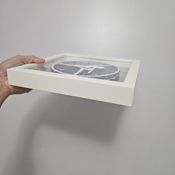 Dancer Shadow Box 3D Art Holographic Background - Picture 5 of 14